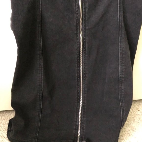 Black Denim Zipup Dress - Picture 4 of 9